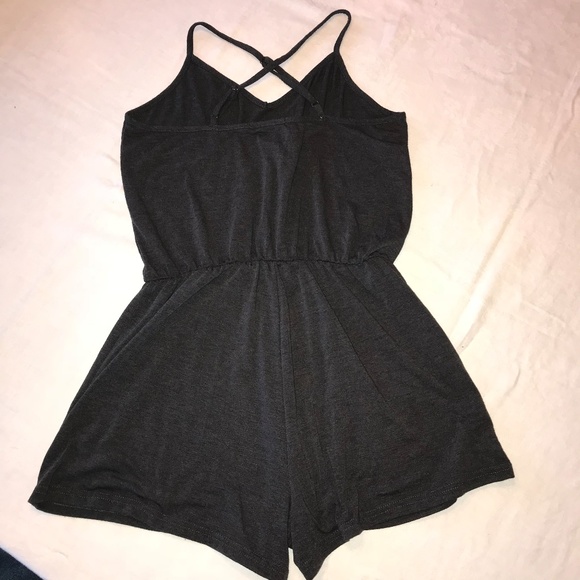 NWOT Shosho Dark Gray Jumpsuit Romper - Picture 4 of 6